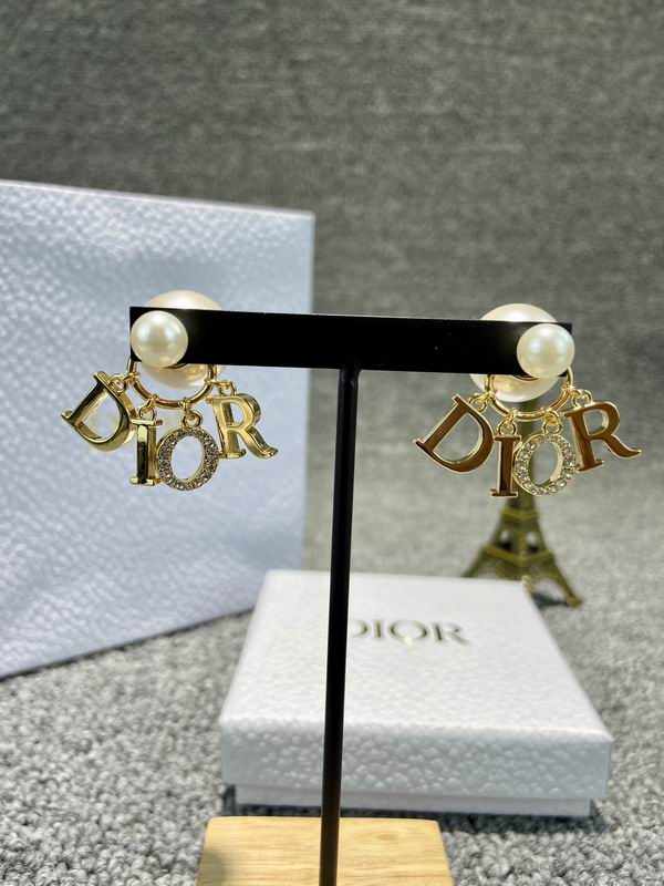 Dior Earring 05lyr610